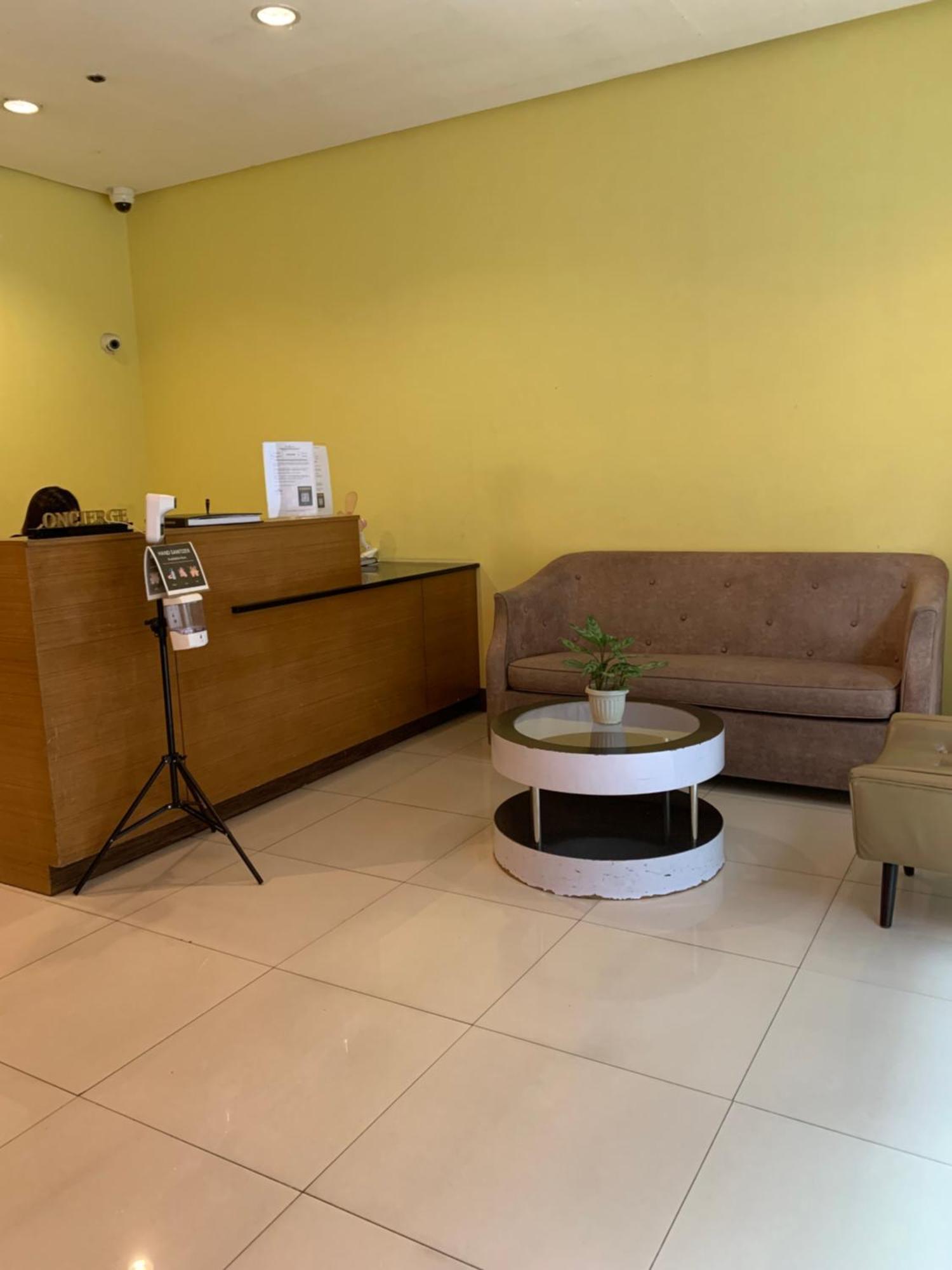 One Palm Tree Villas Condominium - Studio 10O With Balcony - Across Terminal 3 Airport Manila Exterior foto